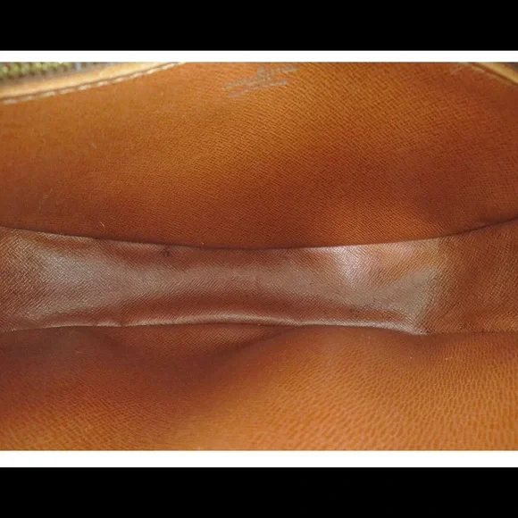 Authentic LOUIS VUITTON Jeune Fille PM Monogram Crossbody Shoulder Bag - Picture 8 of 10